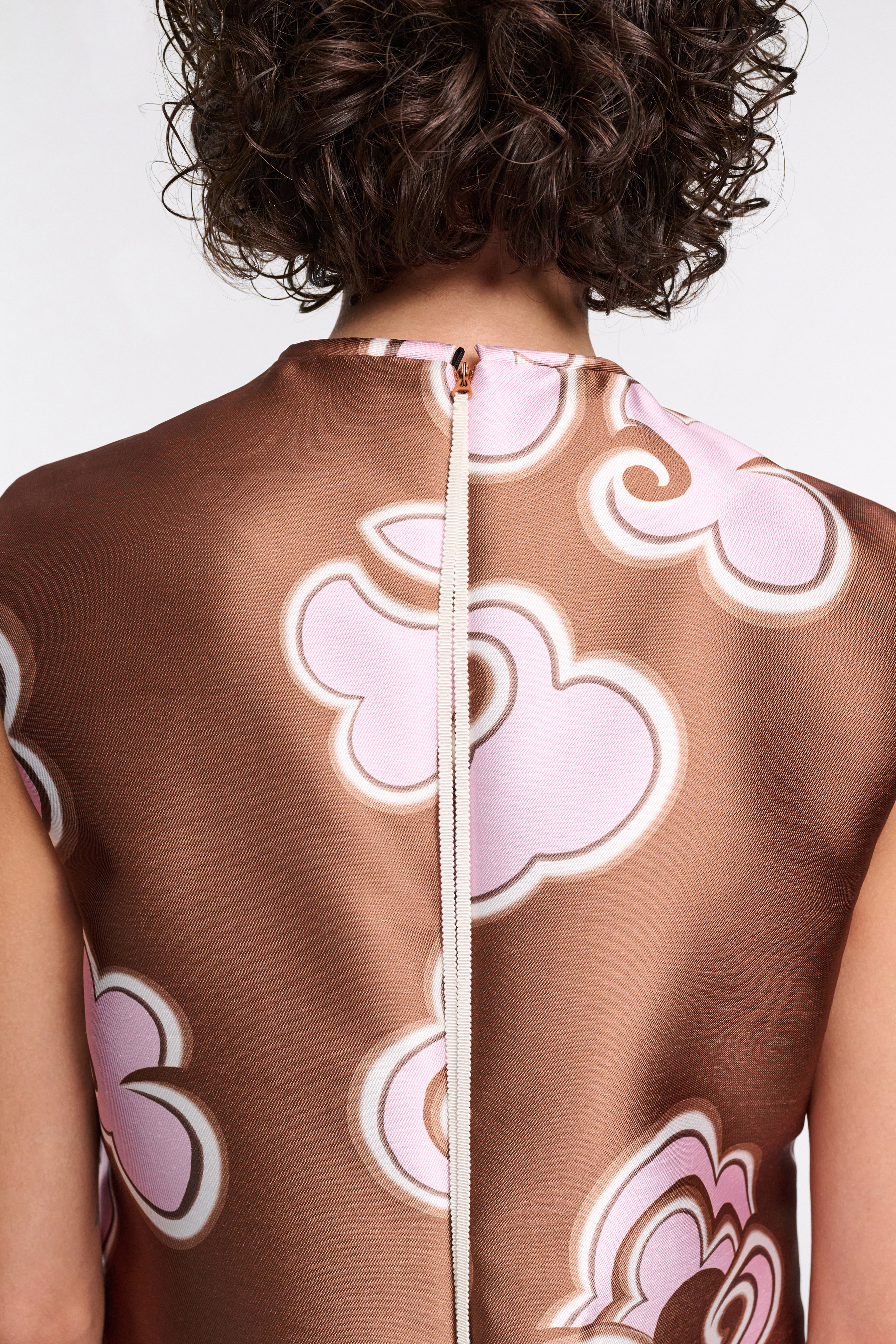 Dorothee Schumacher Embellished shift dress in printed duchesse twill caramello rose